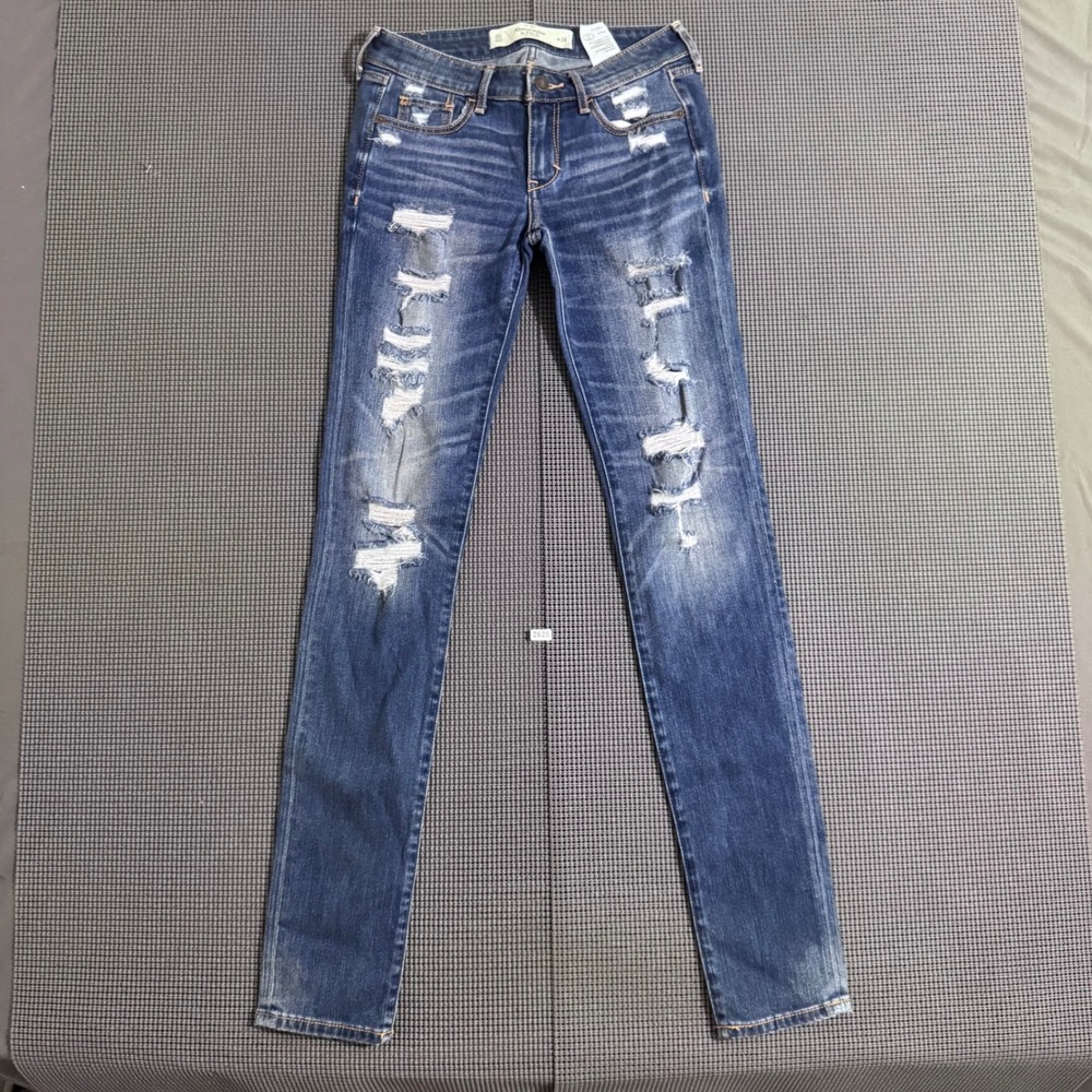 Abercrombie & Fitch Womens Distressed Low Rise Skinny Jeans Size 00